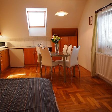 Apartmany Pod Kozakovem Tatobity ภายนอก รูปภาพ