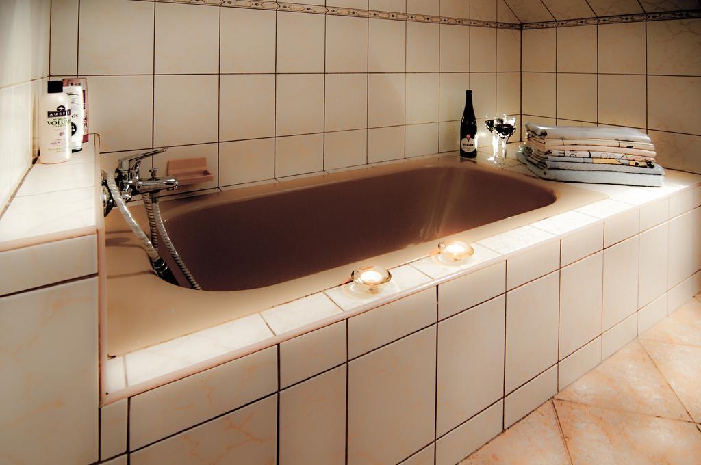Apartmany Pod Kozakovem Tatobity ภายนอก รูปภาพ