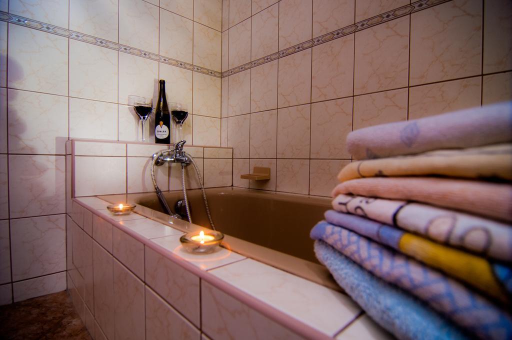 Apartmany Pod Kozakovem Tatobity ภายนอก รูปภาพ