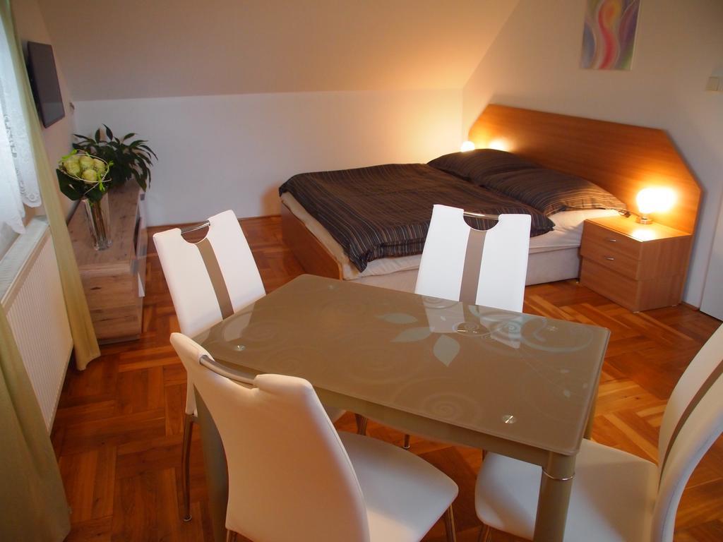 Apartmany Pod Kozakovem Tatobity ภายนอก รูปภาพ